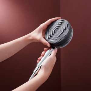 hansgrohe Raindance Alive Q 鉻色恆溫淋浴組 24591000 情境圖
